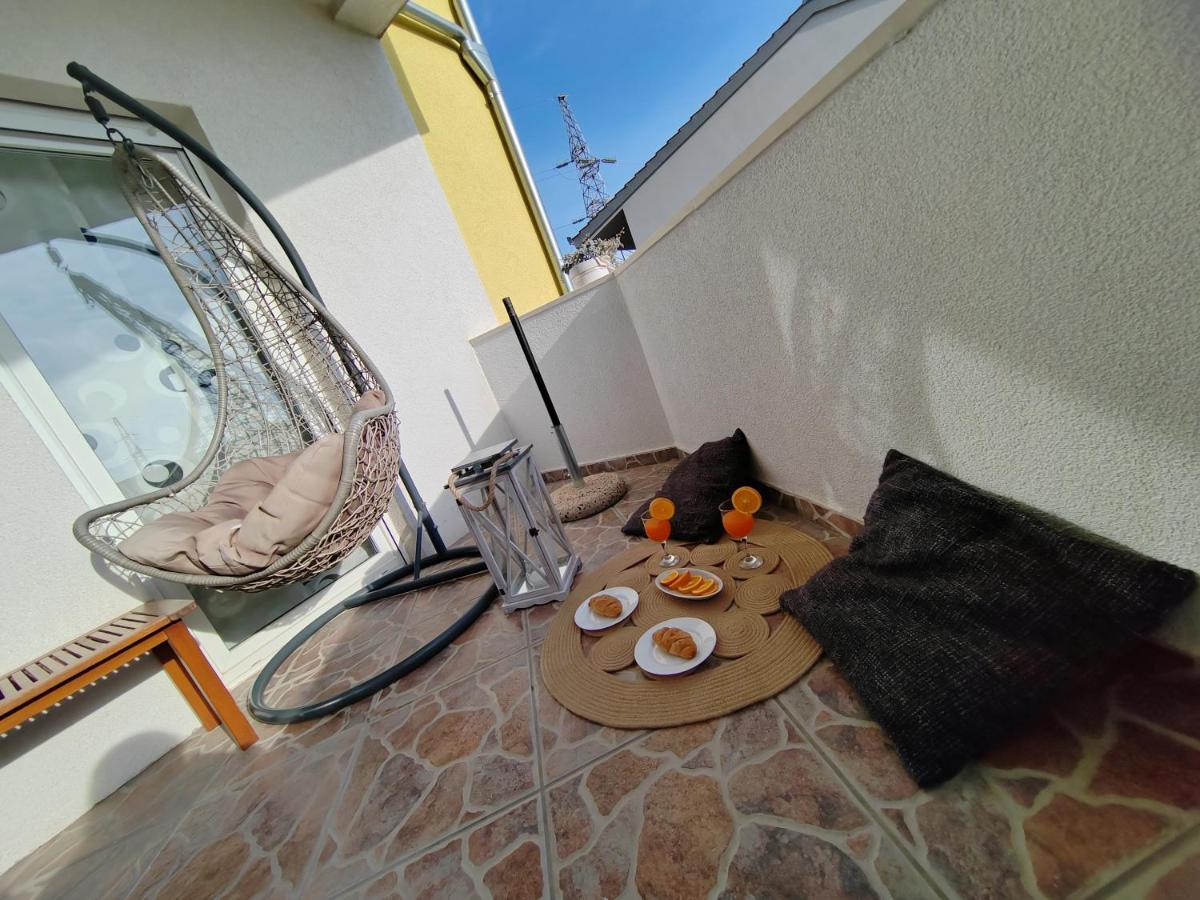 Apartman DMT Kastela Dış mekan fotoğraf