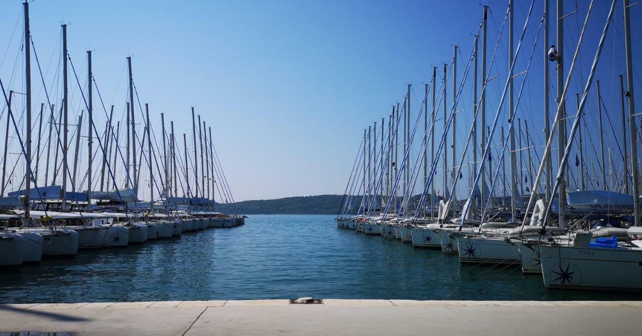 Apartman DMT Kastela Dış mekan fotoğraf